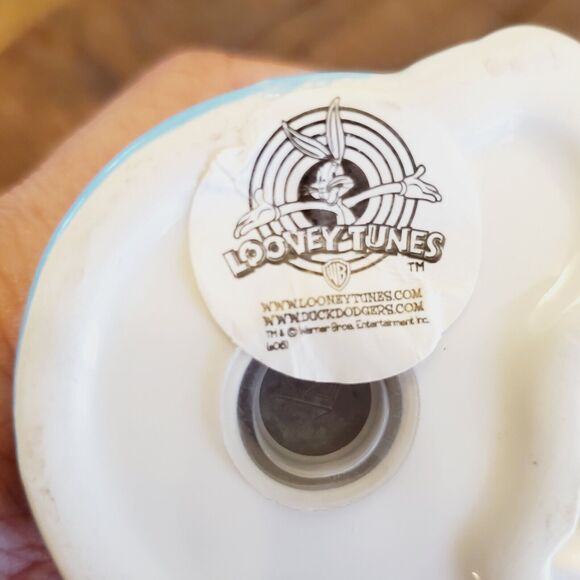 Vintage Tweety Bird & Sylvester Salt & Pepper Shakers Looney Tunes Bugs Bunny - Picture 9 of 9